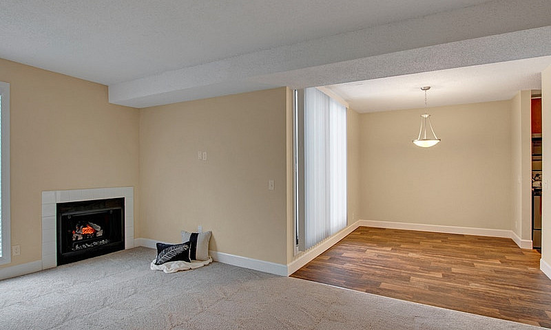 2 Bed X 1 Bath Apart...