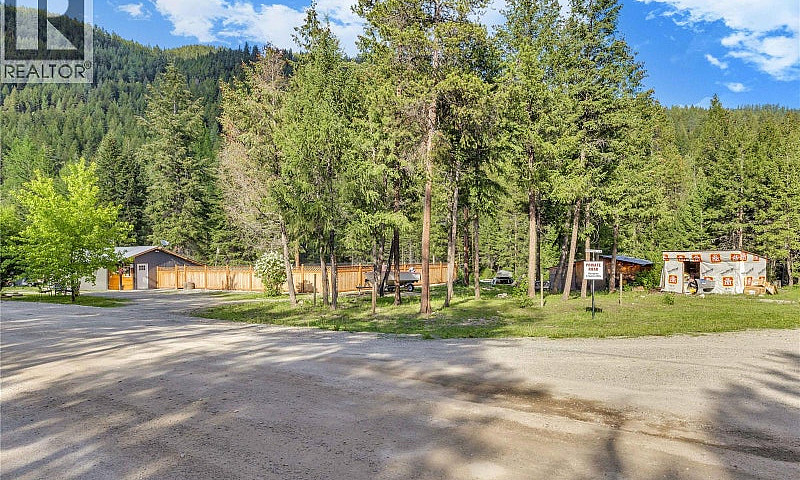 30 Boulder Road Beav...