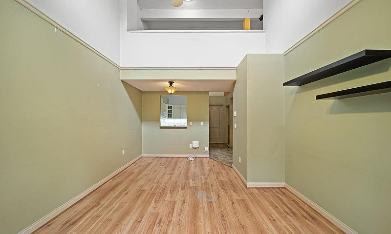 410 14377 103 Avenue...