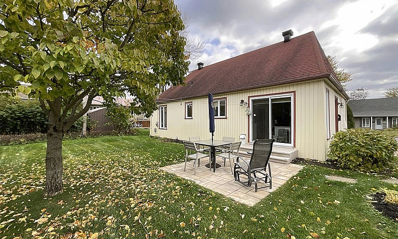 $475,000 - Bungalow ...