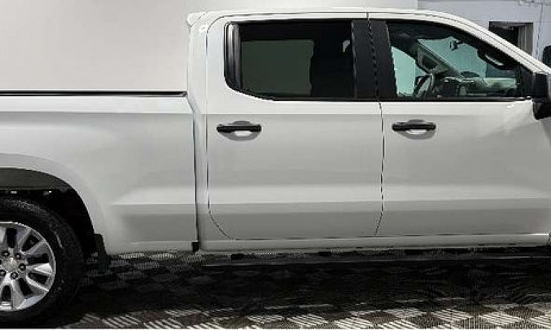2022 Chevrolet Silve...