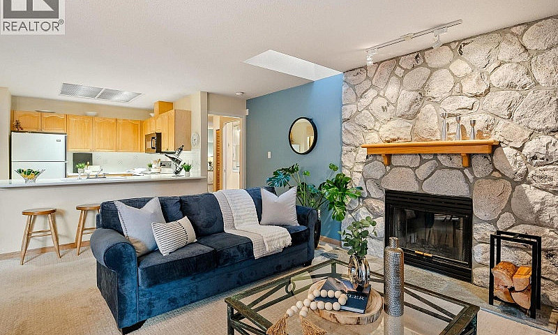 31 4636 Blackcomb Wa...