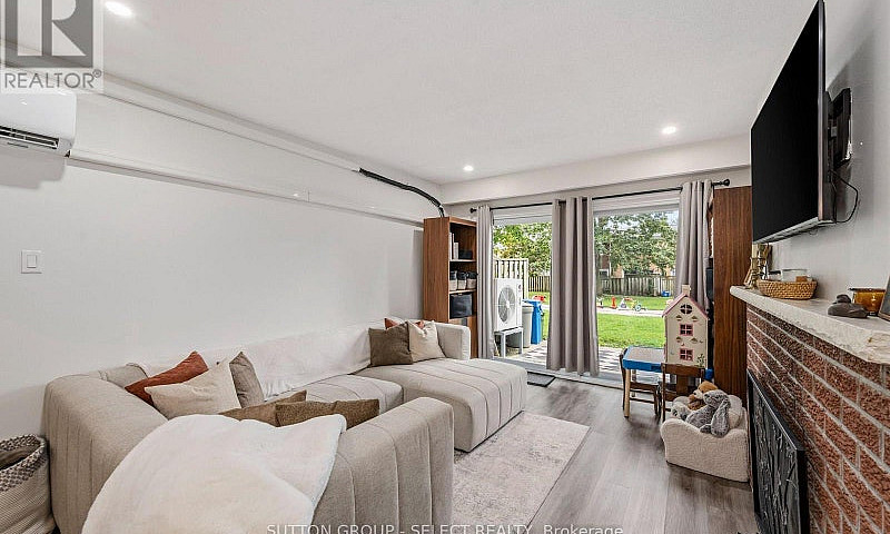 44 Arbour Glen Cresc...