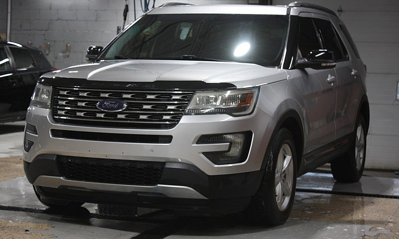 2016 Ford Explorer X...