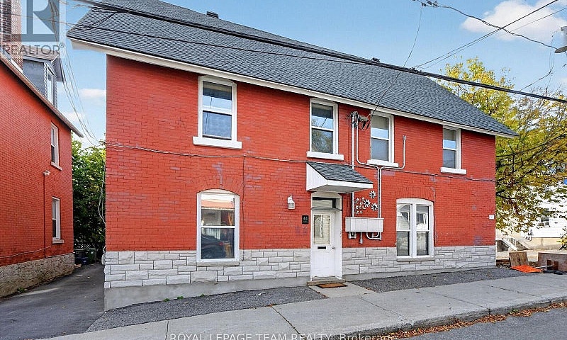 7 - 4 Eccles Street ...