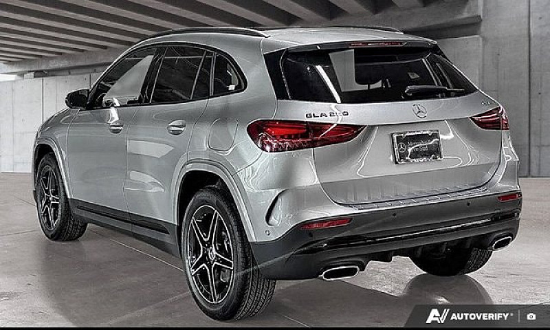 2026 Mercedes-Benz G...