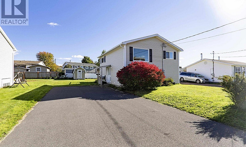 20 Dickey Street Amh...