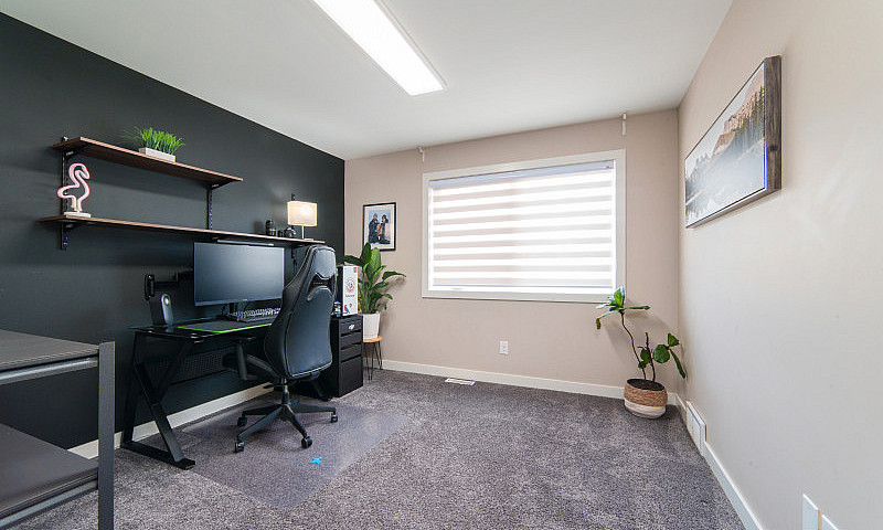 For Sale!! 3 Bd, 2.5...