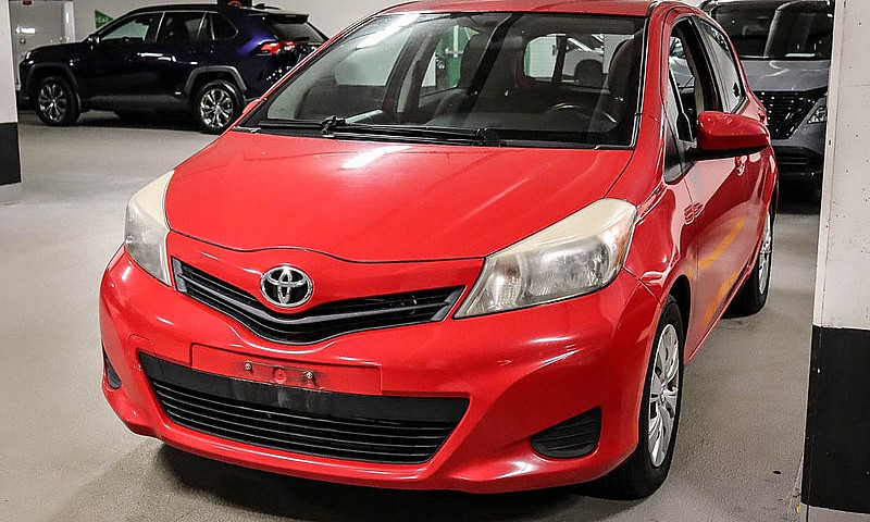 2014 Toyota Yaris Le...