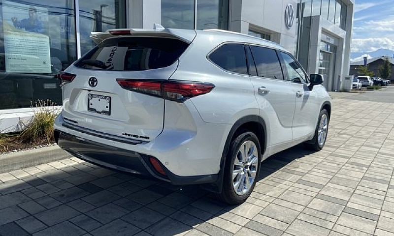 2023 Toyota Highland...