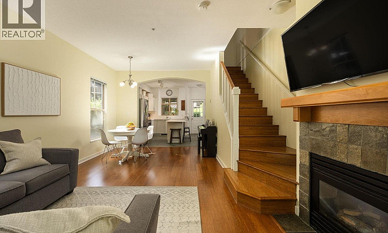 237 18 Jack Mahony P...