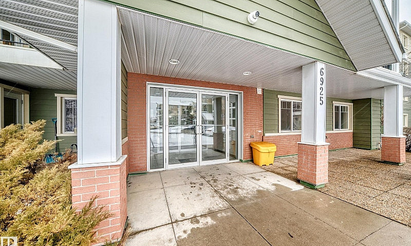 Top-Floor 2 Bed 2 Ba...