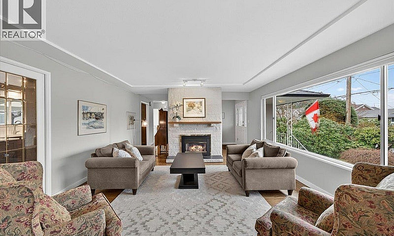 812 Grover Avenue Co...