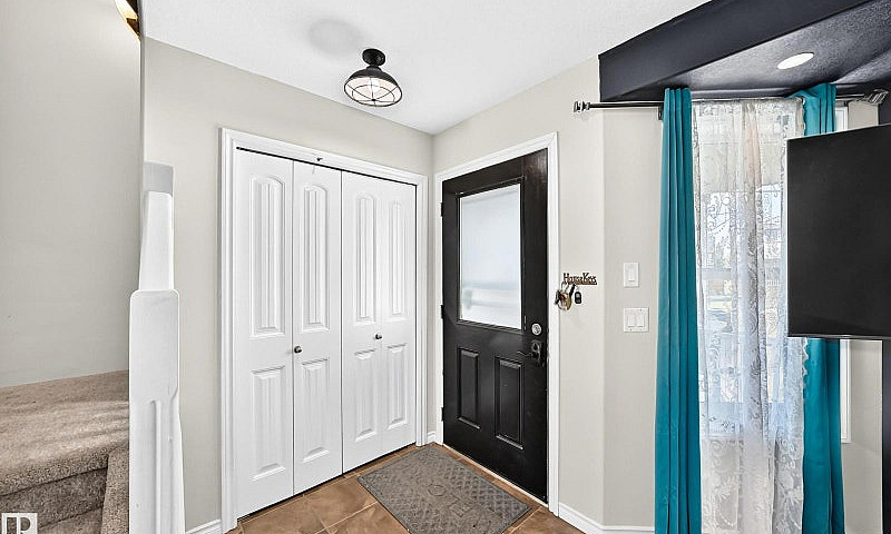 447 Songhurst Pl Led...