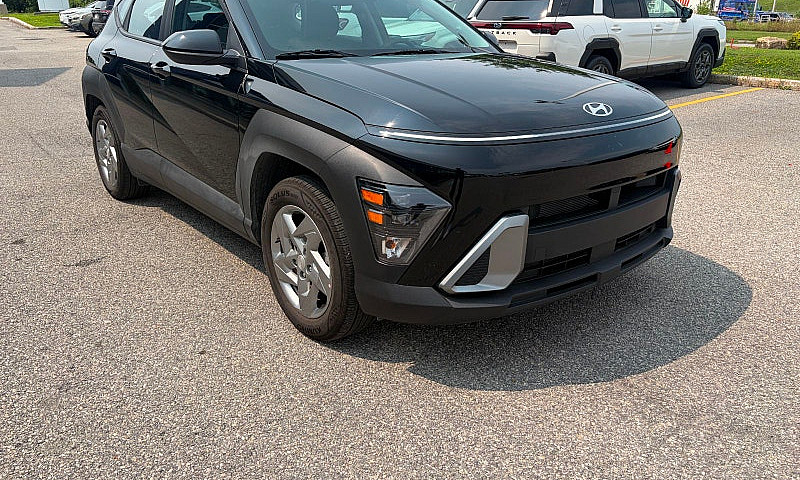 2026 Hyundai Kona Es...