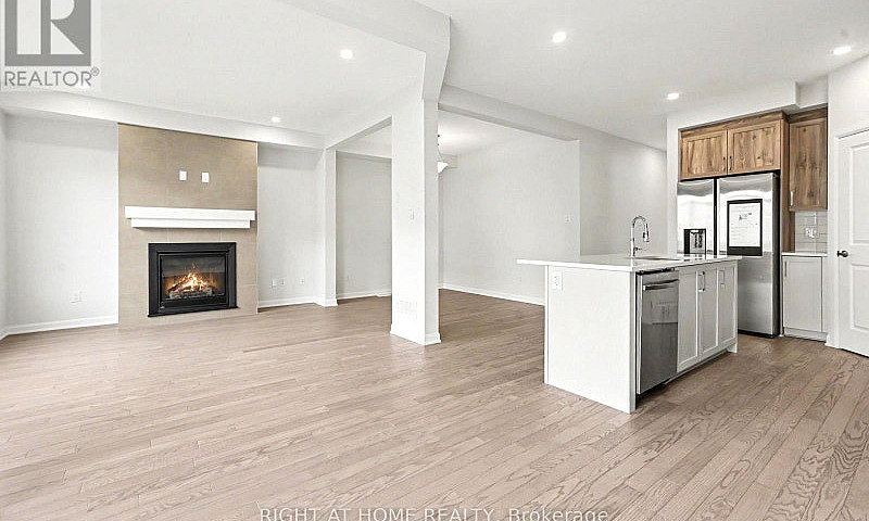 122 Lynn Coulter Str...