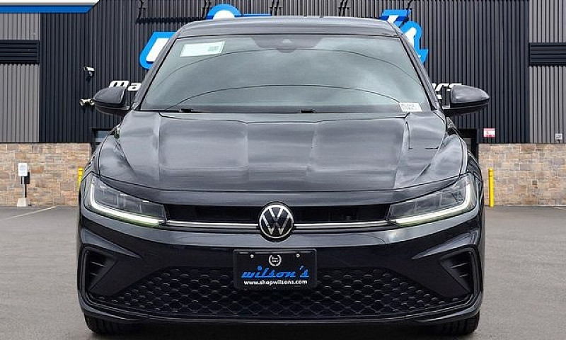 2025 Volkswagen Jett...