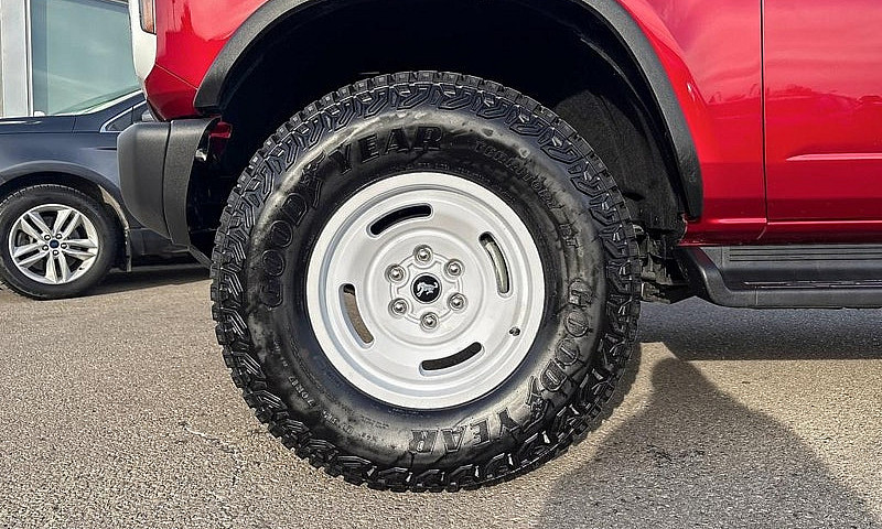 2026 Ford Bronco Her...
