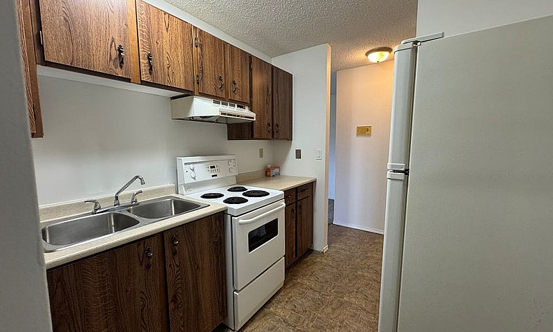 5726 57 Ave - 206 Ap...