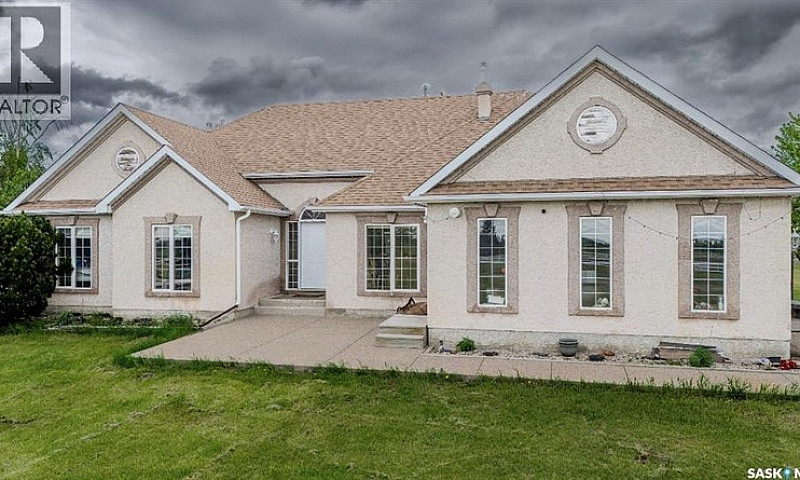 Misty Lane Acreage O...