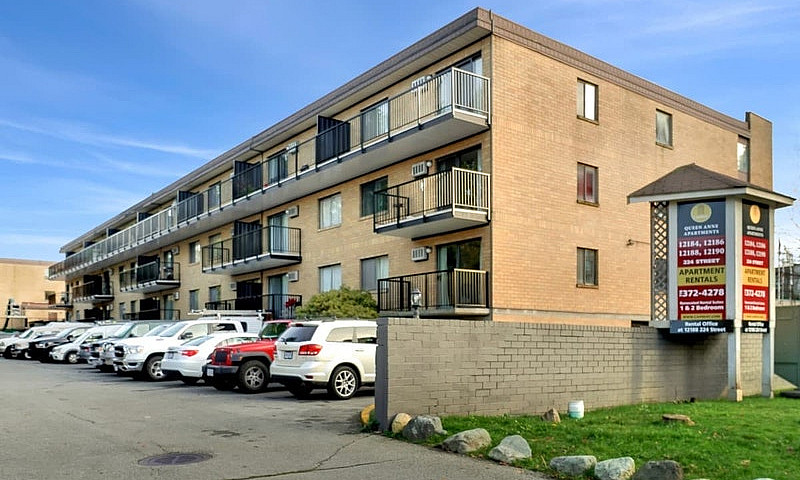 Queen Anne Apartment...