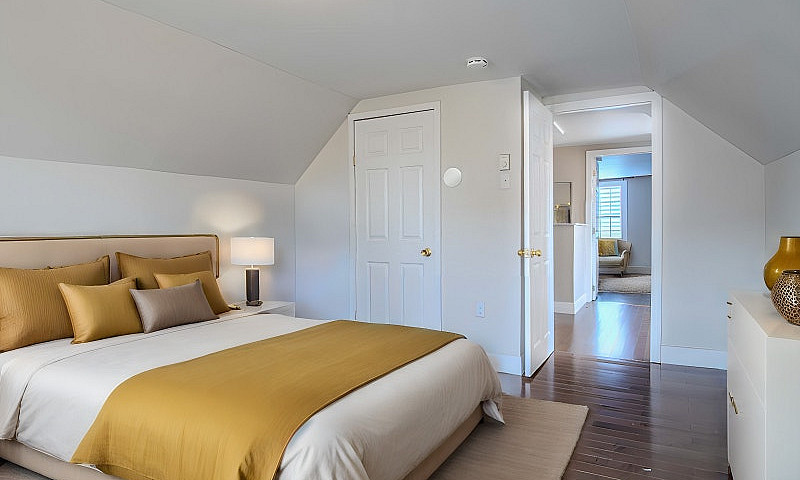 2Bdrm 196 Charlotte ...
