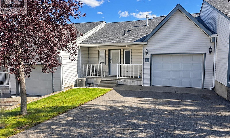 10 11 Eagle Crescent...