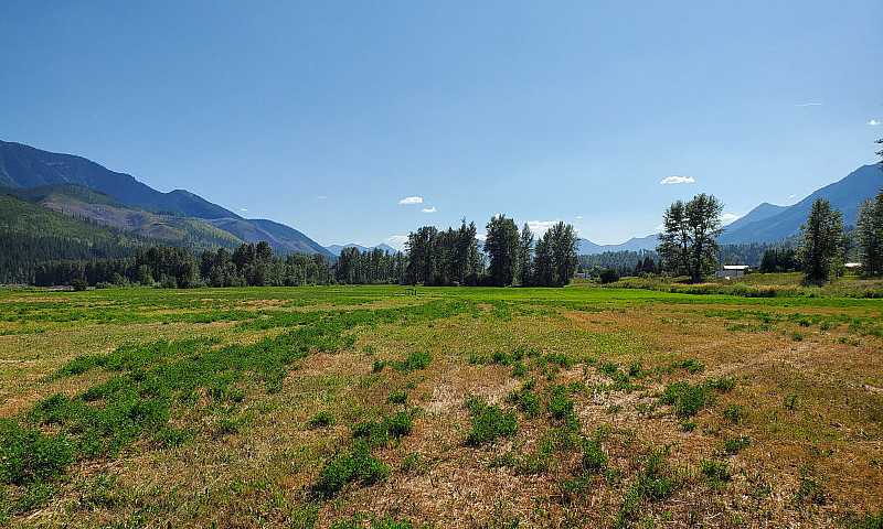 4.27 Acres Just Outs...