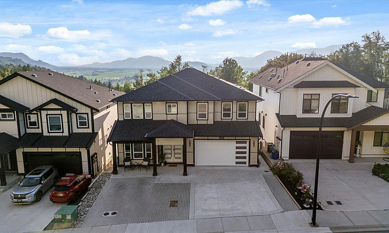 8555 Forest Gate Dri...