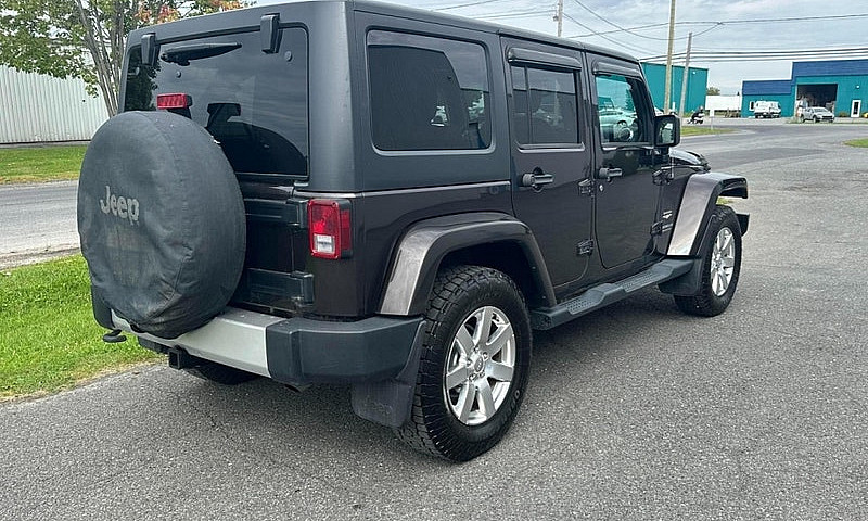 2013 Jeep Wrangler U...