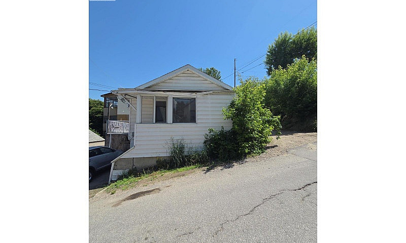 304 Mcanally Street ...