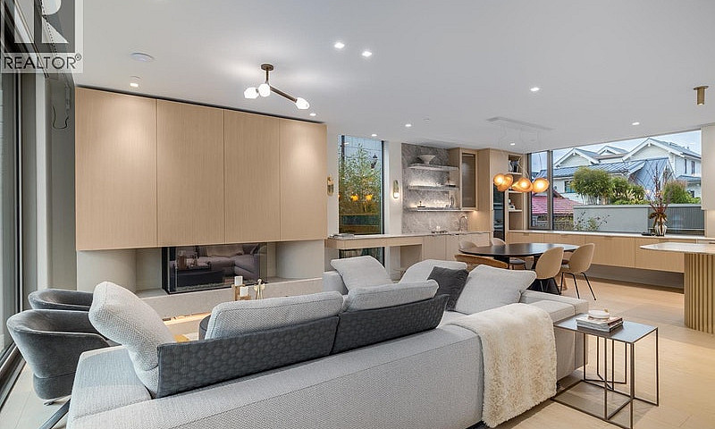 4521 Langara Avenue ...