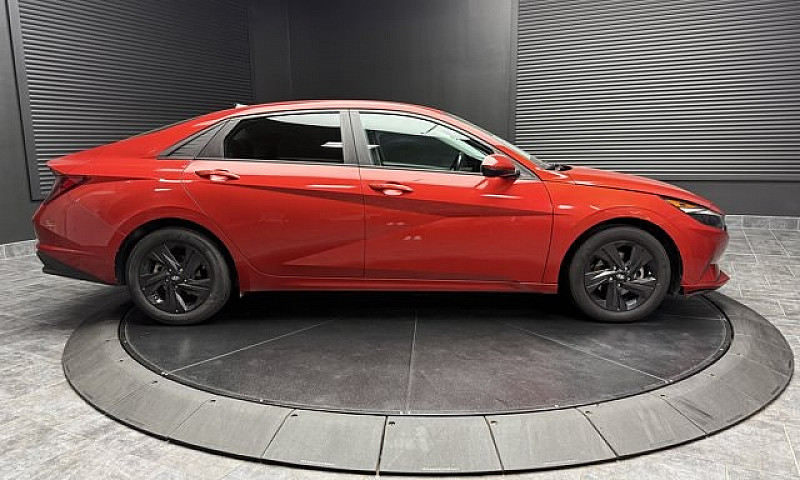 2021 Hyundai Elantra...