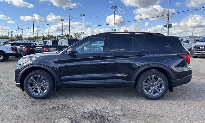 2027 Ford Explorer A...