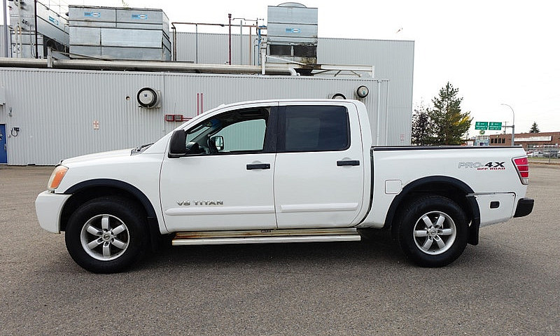 2009 Nissan Titan Xe...
