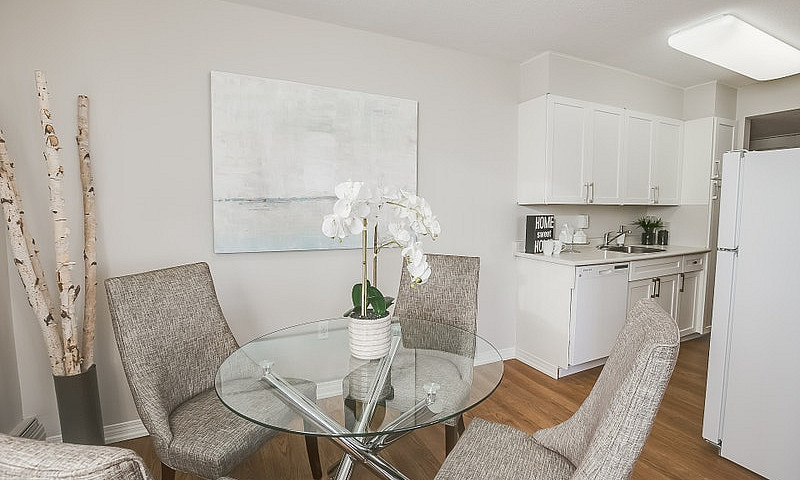 2 Bedroom Apartment ...