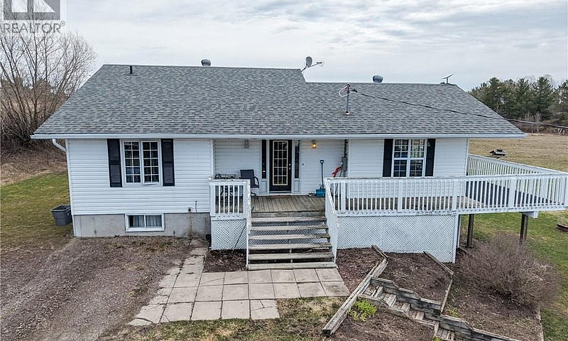 721 Piquette Road Ve...