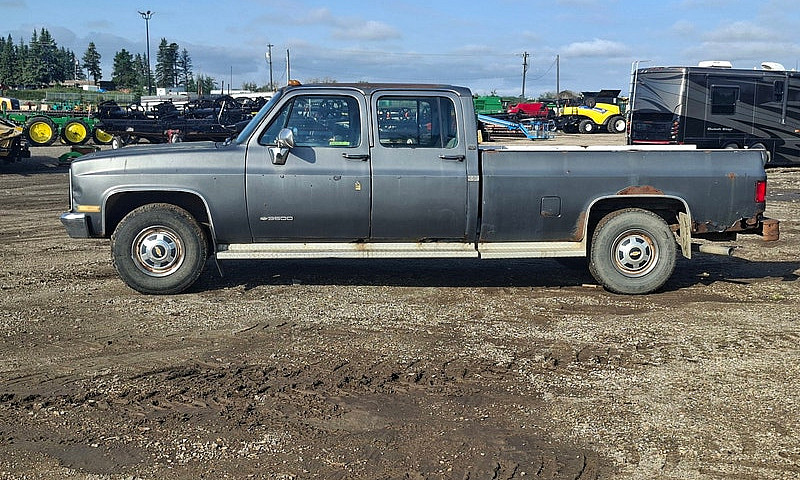1990 Chevrolet 3500...