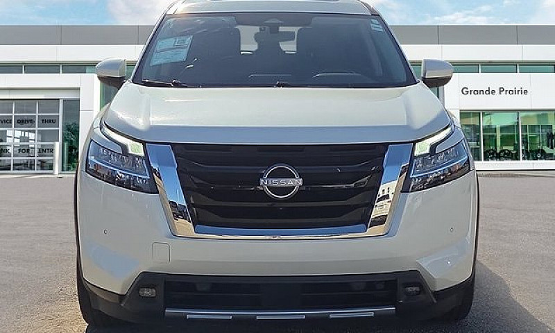 2023 Nissan Pathfind...