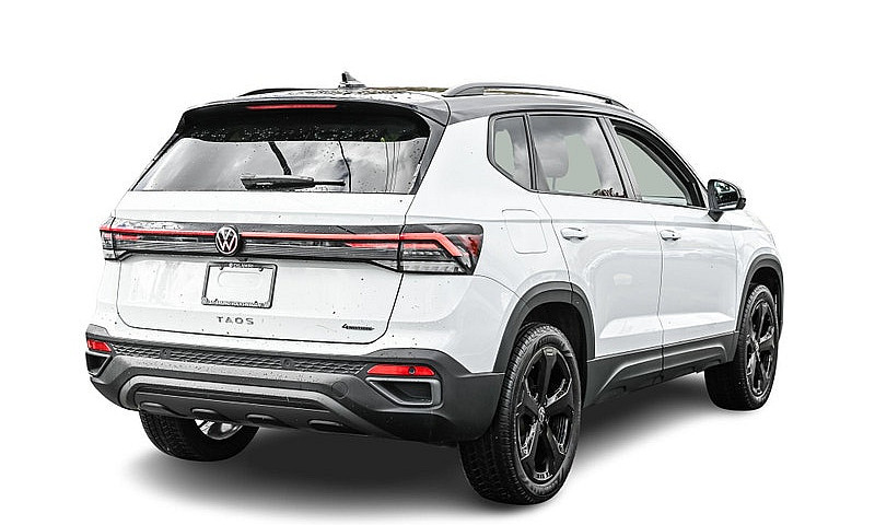 2025 Volkswagen Taos...