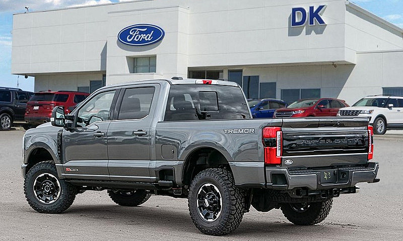 2027 Ford F-350 Supe...