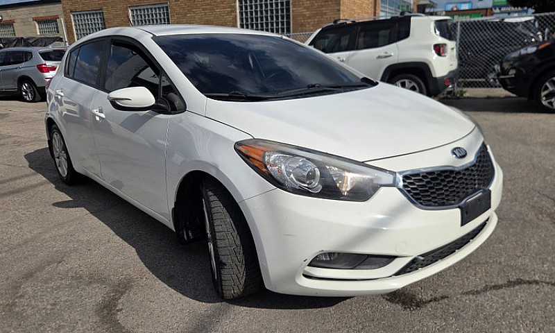 2016 Kia Forte 5-Doo...
