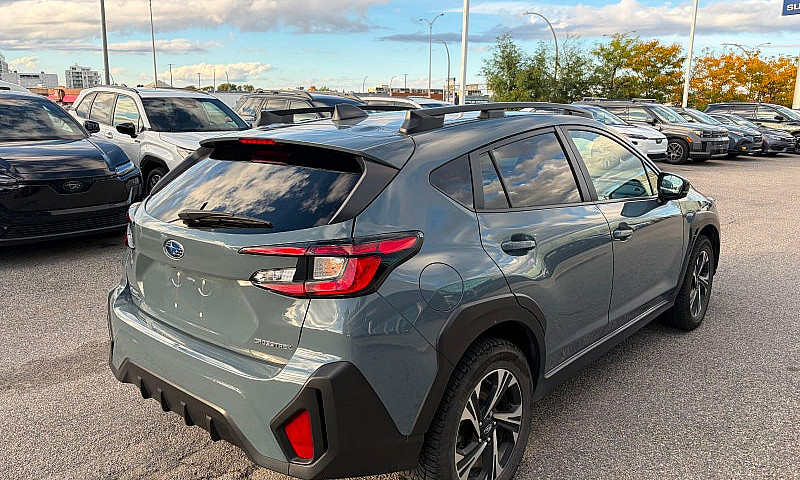 2024 Subaru Crosstre...