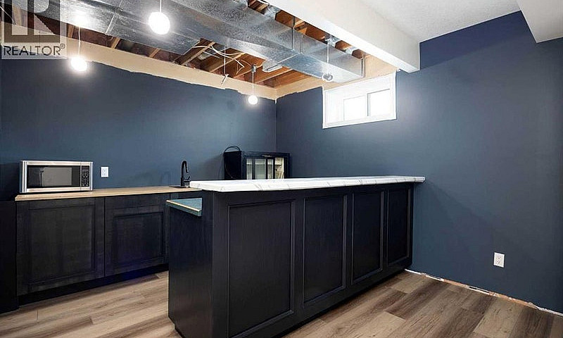 222 Berens Place For...