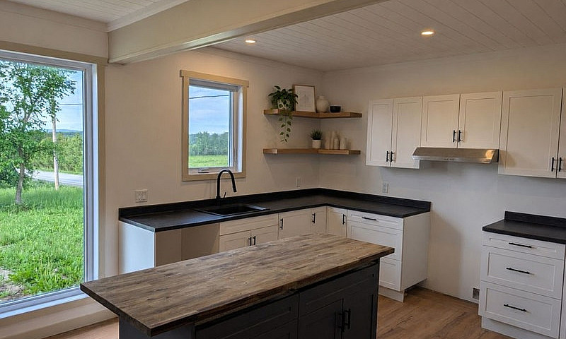 $395,000 - 2 Storey ...