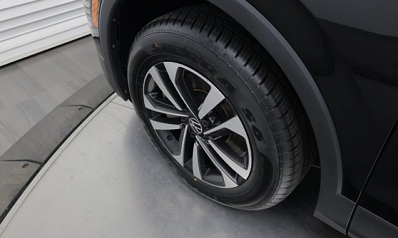 2024 Volkswagen Tigu...