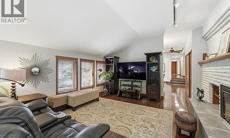 1675 Penticton Avenu...