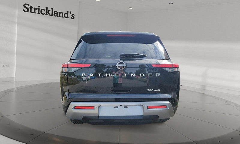2024 Nissan Pathfind...
