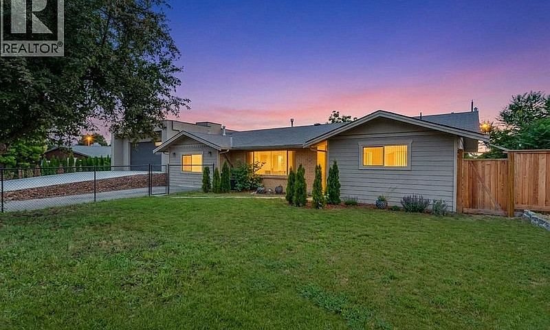 652 Berk Court Kelow...