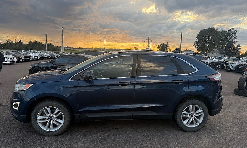 2017 Ford Edge...